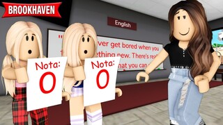 A PROFESSORA ENGANOU AS MENINAS BAGUNCEIRAS DA SALA | Historinhas Brookhaven RP | Roblox