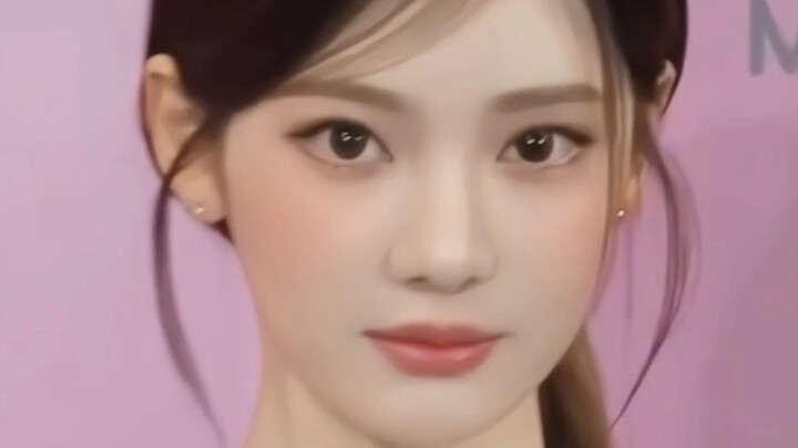 Khi fan của đồng đội vẫn còn gọi cô là Điển Vi thì cô nàng đã xinh đẹp đến mức chẳng còn biết trời đ