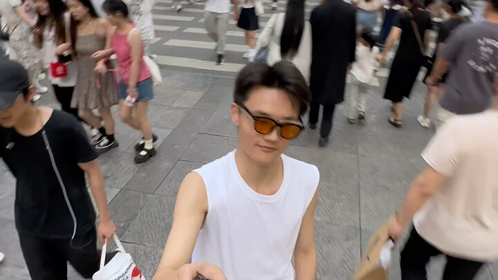 《凤舞九天》