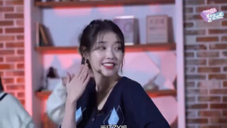 # iu Lee Ji Eun # Gadis Berharga Berikut ini ada tarian singkat