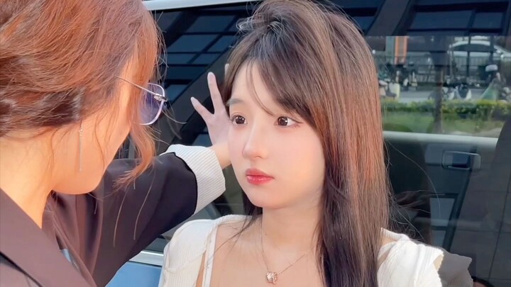 At work, the boss just keeps dishing out empty promises—I’m the one actually eating the pie. It’s al