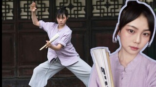 【Hulu】Sang pendongeng melipat kipasnya dan menutup buku dengan ringan. Dia terlalu tenggelam dalam d