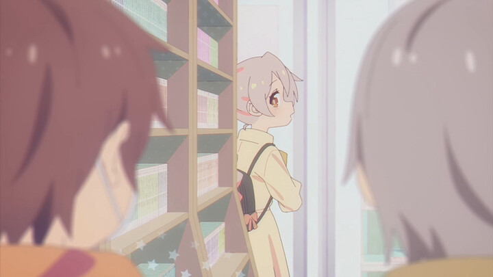 Dua remaja ingin membaca buku porno, namun ditemukan oleh Ma Xun-chan.
