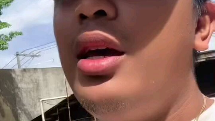 kng sino p yng may magandan smile