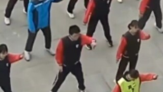 Hiệu trưởng: Sau ngần ấy năm, cuối cùng cũng có người làm đúng