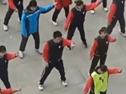 Hiệu trưởng: Sau ngần ấy năm, cuối cùng cũng có người làm đúng