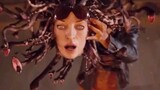 [Film]Hydra menjadi batu setelah menatap mata Medusa