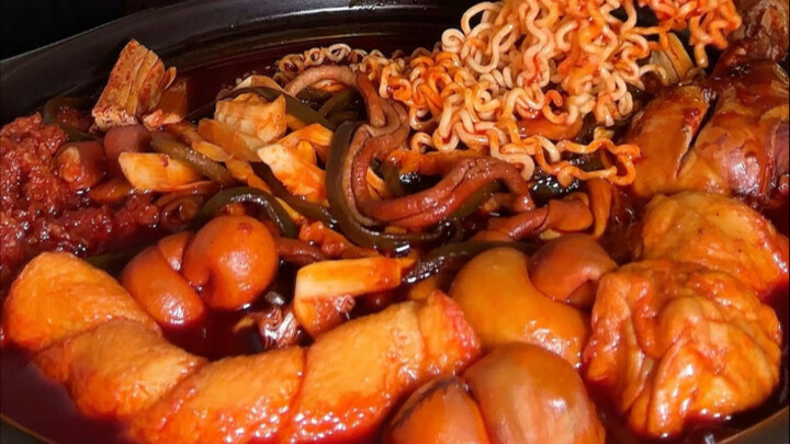 الصينية الحارة الشاذة من عائلة تساو