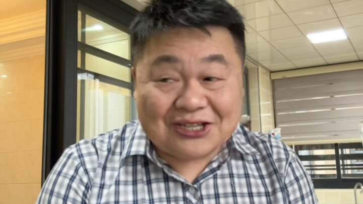 Even dads in the Yangtze River Delta have two faces.