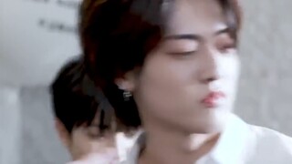 老哭跳poppin 全世界的哭妻都吻了上来