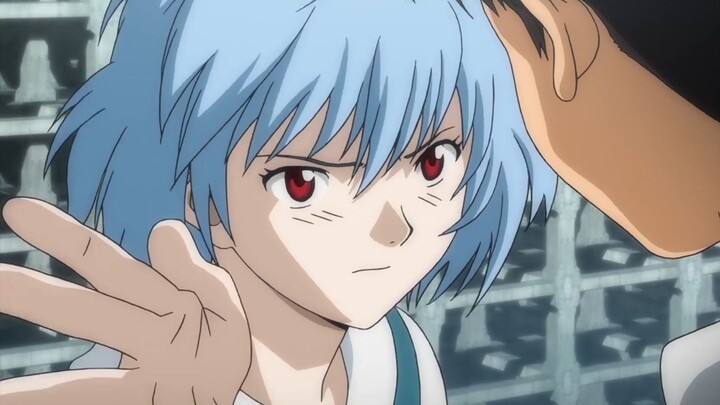 Shinji Ikari, tapi setiap kali dia mengucapkan sepatah kata pun dia ditampar