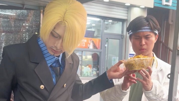 ก็ยังคงผัดหมี่กลายเป็นข้าวผัด ยังคงเข้าไปเยี่ยมชมพื้นที่ QQ เหมือนเดิม หนึ่งเก้าชามใหญ่ก็กลายเป็นชาม