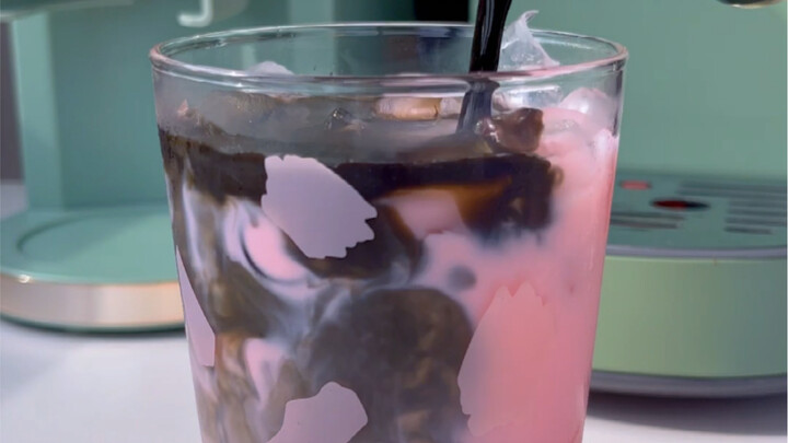 Blackberry Latte | Wishing You Endless Flowers and Romance