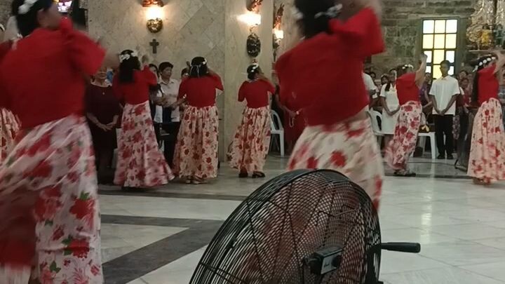 Sayaw na ginagawa sa pagsalubong kaybSr. Sto. Niño de Romblon
