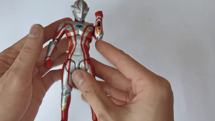 [Giả làm quan 10] Những chàng trai tuổi thơ có thể nắm bắt tương lai! Ultraman Menbius shf tự cải cá