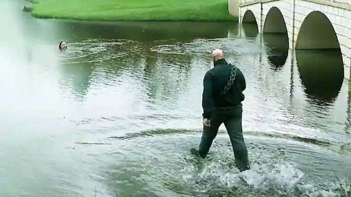 Penyanyi jiwa gagal total, semua orang sangat berduka—siapa sangka penyihir pria malah menguasai tek