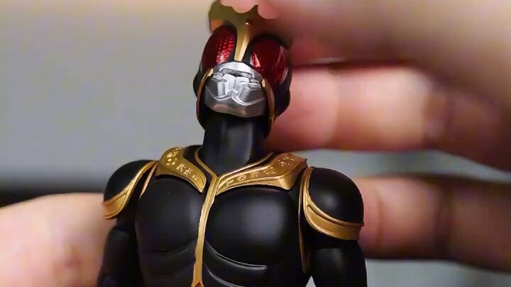 หาเงินจากโทคุซัทสึง่ายจริงหรือ? KO ขายได้เกิน 200 แล้วความมั่นใจนั้นมาจากไหน? คูกะ อัจฉริยะผู้ทรงพลั