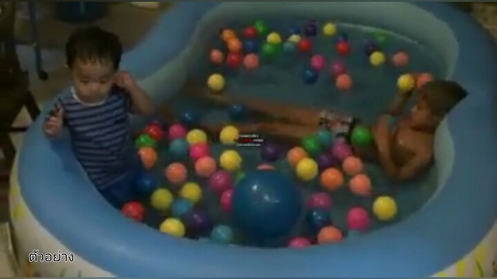 รีวิวของเล่นสระว่ายน้ำ ข้างนอก ที่บ้าน | PlayTV