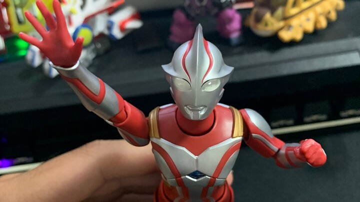 SHF Mebius movable defect Bandai's crazy operation