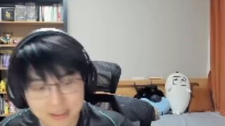 Pingzi: "Mereka yang mengatakan Mujica punya reputasi buruk itu semua karena aku! Aku cinta kalian!"
