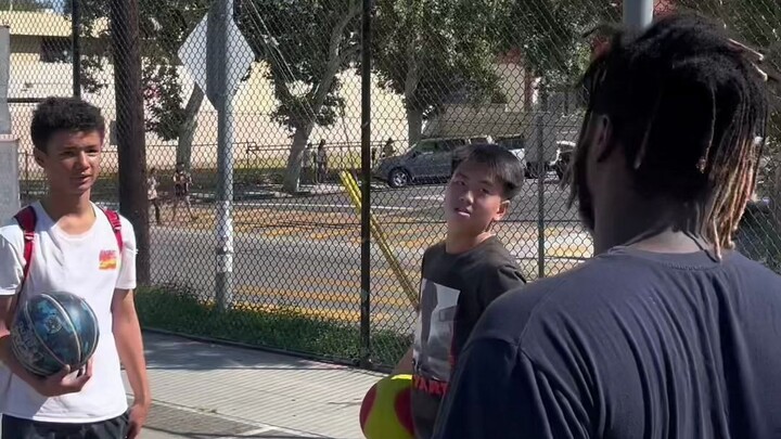 Street interview in Chinatown: Do you play Genshin Impact?