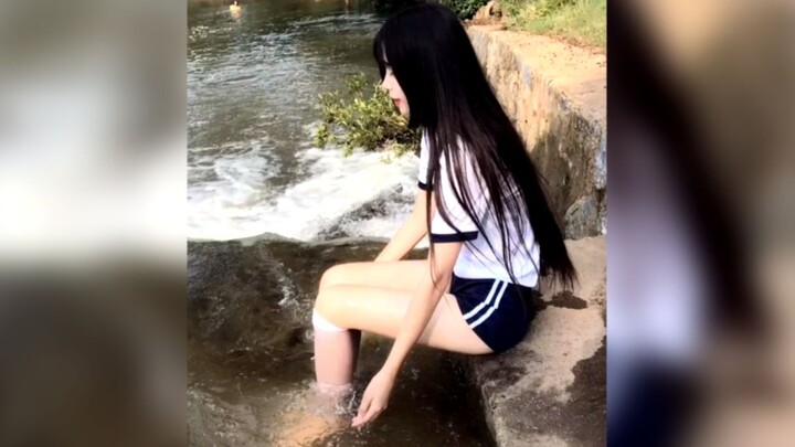 First time going swimming with my cousin—what should I watch out for?