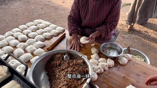 ร้านอาหาร "กลางแจ้ง" ในซานตง ผัดผักจานละ 2 หยวน เมนู 2 อย่าง 1 ซุป และแพนเค้กเนื้อ จ่ายไปแค่ 7 หยวน 