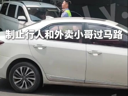 第一次看到现场，看的我头皮发麻，这一声声嘶吼，真的能让人感觉就是生命。