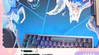 Lolita Jepang pingsan saat membuka kotak matematika tingkat lanjut