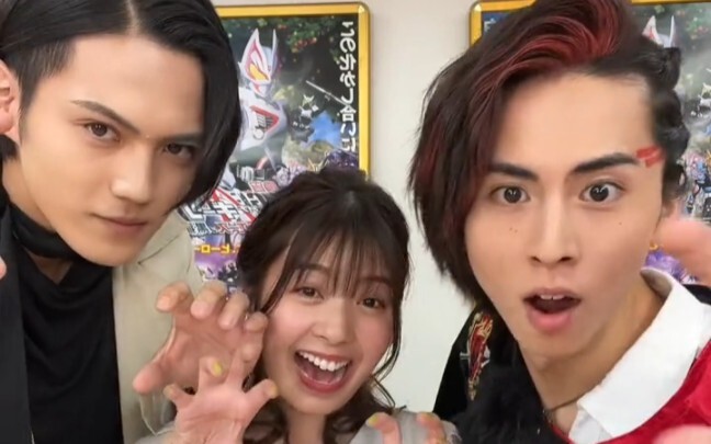 【极狐×王样】新的三人小队诞生！手势舞挑战！
