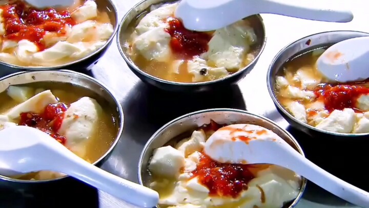 Regu memberikan setiap prajurit baru semangkuk tahu lembut, siapa sangka ada aksi besar di baliknya 