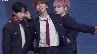 NCT DREAM Cover Love Me Right Family Concert Stage