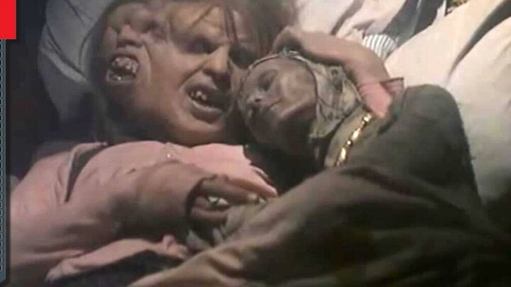 [Old movie story] A two-faced weirdo fell in love with a thousand-year-old mummy, and after eloping,
