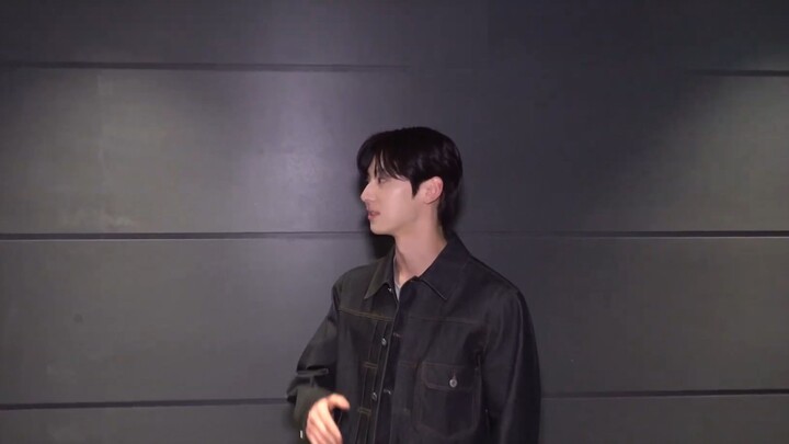 Behind the Scenes of the Cuteness (Overdrive) Challenge with Pledis Juniors ~ [Hwang Min-hyun / Chin