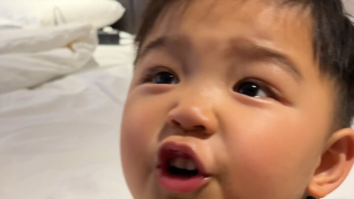 Tui chỉ muốn ăn một bát cháo thôi mà, sao lại nâng cấp thành chuyện mẹ không thích tui luôn vậy?