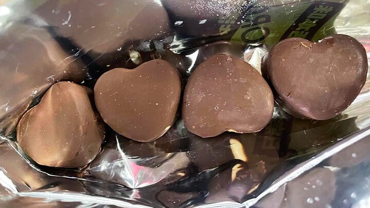 Ini mainnya kelewat heboh juga ya!!