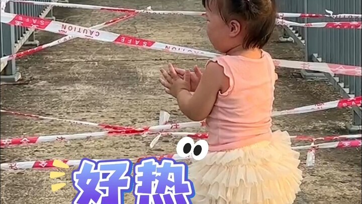 What kind of reaction does a 2-year-old baby have when he encounters difficulties? #HumanCub #CuteBa