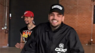 Chris Brown: "Warm-up Before the New Song"