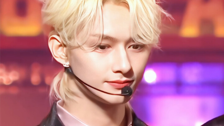 【Văn Tuấn Huy】Choáng váng!! Hoàng tử nhỏ của xứ mèo, chiếm trọn trái tim các cô gái Nhật Bản nhờ mái