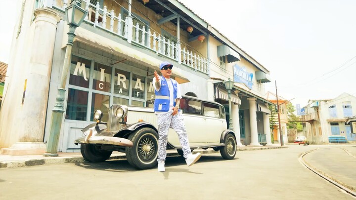 Toton Caribo