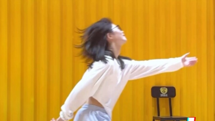 Keberanian｜Koreografi Qian Qian Kita semua butuh keberanian untuk percaya bahwa kita akan bersama~
