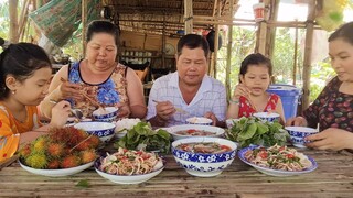 Ăn Thử Món Này Một Lần Là Sẽ Ghiền Cá Khoai Tươi Kho Lạt Chấm Rau Vườn Ngon Hết Ý| TKQ & Family T686