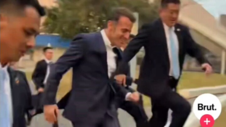 French TikTok users watch President Macron running around in China, happy as a child (foreign netize