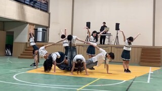 【Voguing】Buổi biểu diễn múa thực hành tại lễ khai giảng năm nhất của trường Trung học Nghệ thuật và 