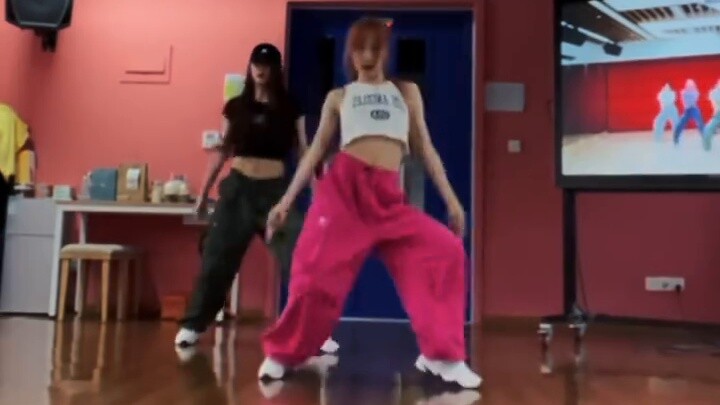 Twin trainees cover Run For Roses! Super tacit practice room