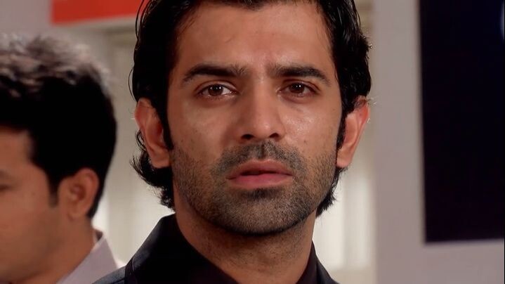 Iss Pyaar Ko Kya Naam Doon-395