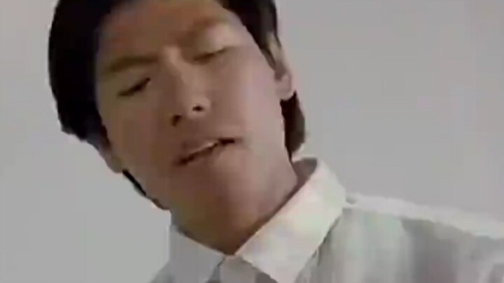 Even the meanest crow knows to listen to its mom.