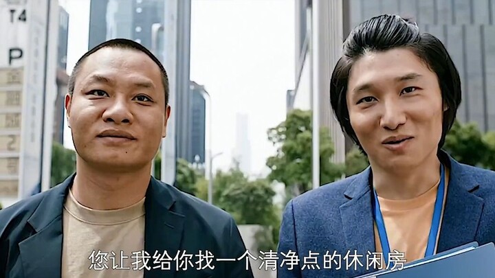 Inilah yang disebut jenius penjualan properti sejati; seaneh apa pun tata letak unitnya tetap bisa t