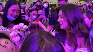 Rise - Belle Mariano mallshow performance || He's Into Her Season 2 On The Road