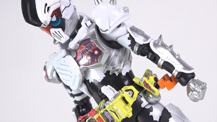 โปรดเผยแพร่การตีพิมพ์ซ้ำปลอมๆ เช่น Mr. B's! - - - [บทวิจารณ์ของ Xuan] Bandai SHF Souls Limited Kamen